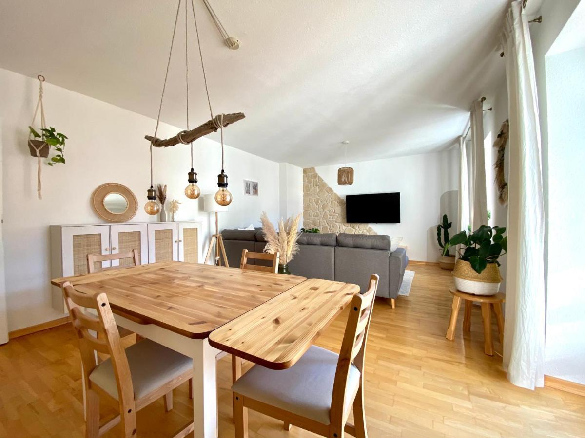 Best Butler Boho Boutique City Apartment Netflix Füssen Exterior foto